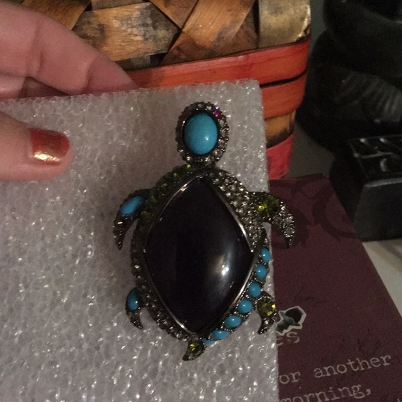 Turtle broache - Picture 1 of 3